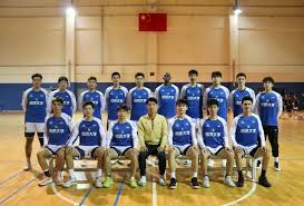港民眾對桌